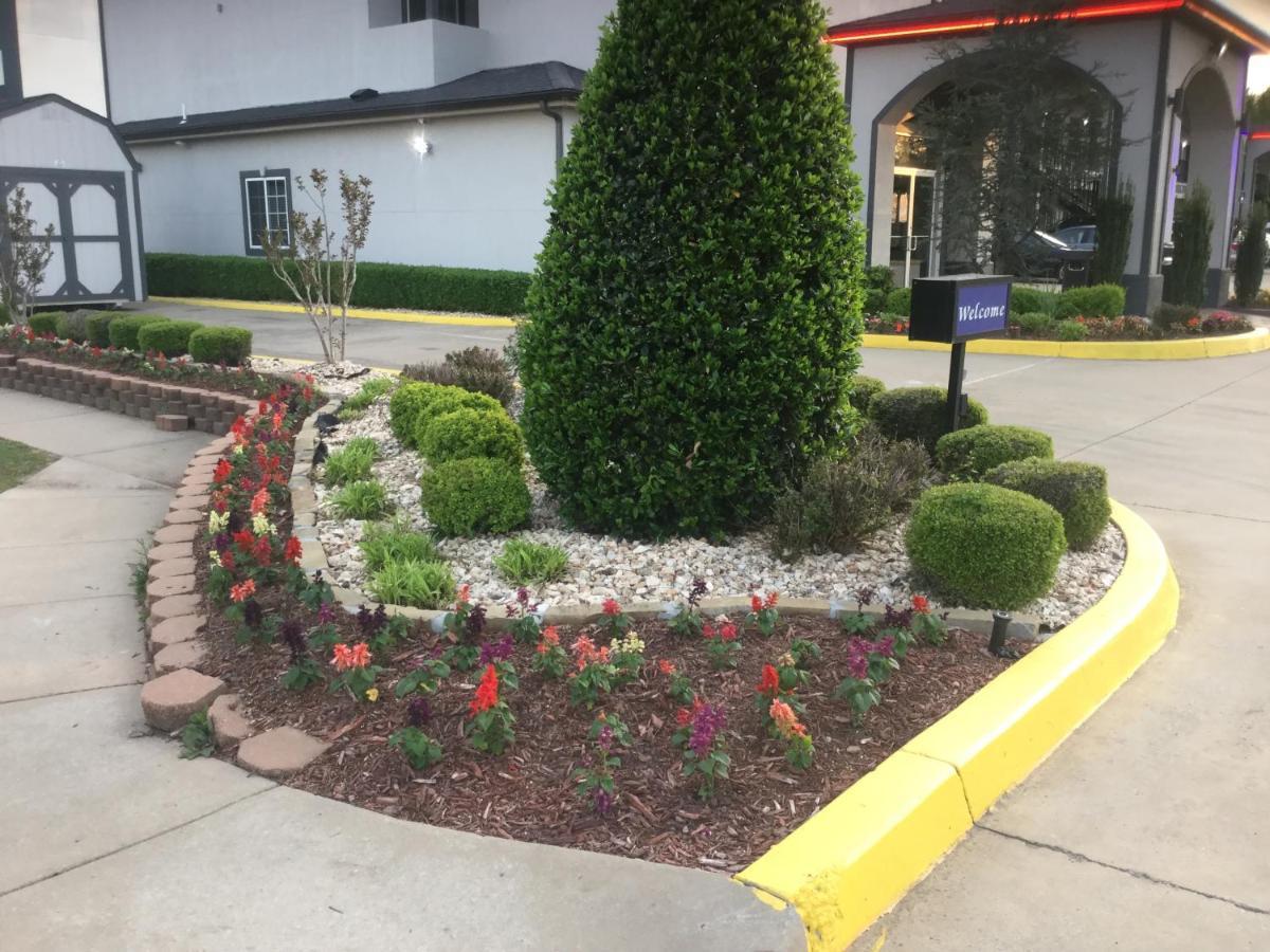 Muskogee Inn And Suites Exterior foto